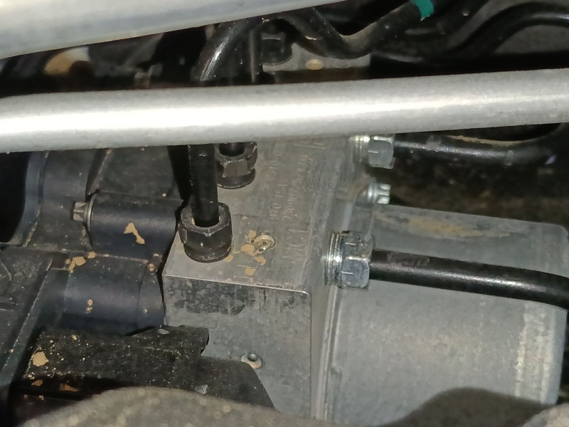 Recambio de abs para toyota corolla station wagon (_e21_) 1.8 vvti hybrid (zwe219) referencia OEM IAM   