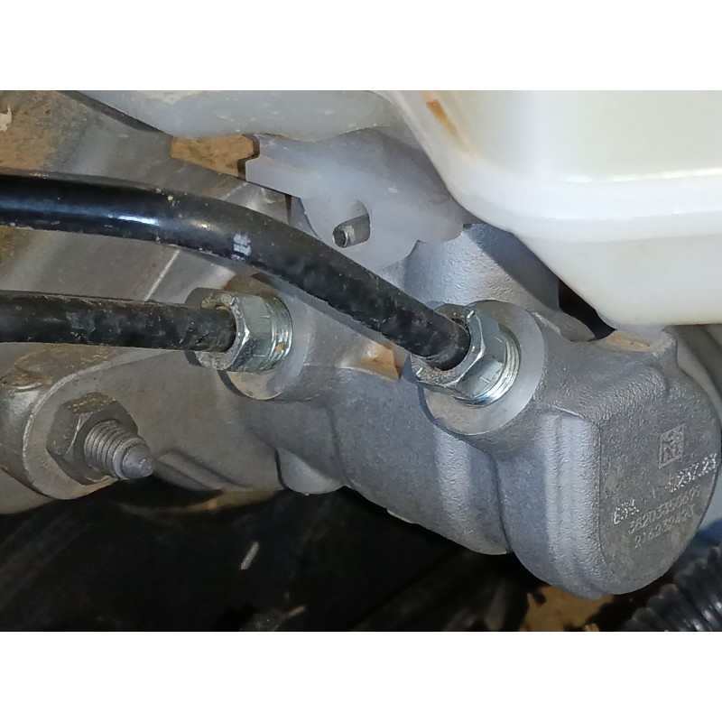 Recambio de bomba freno para toyota corolla station wagon (_e21_) 1.8 vvti hybrid (zwe219) referencia OEM IAM 4721002070  