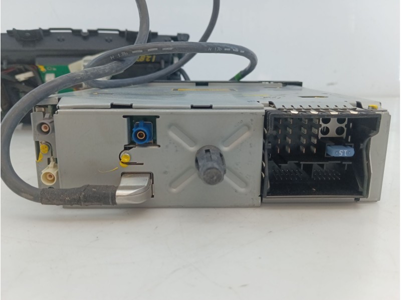 Recambio de sistema navegacion gps para peugeot 5008 allure referencia OEM IAM 96735367ZD 98016550XT 