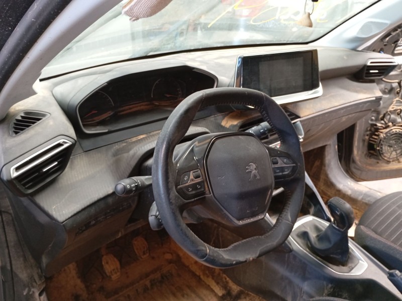 Recambio de salpicadero para peugeot 208 ii (ub_, up_, uw_, uj_) 1.2 puretech 75 referencia OEM IAM   