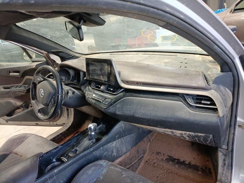 toyota c-hr (_x1_) del año 2017