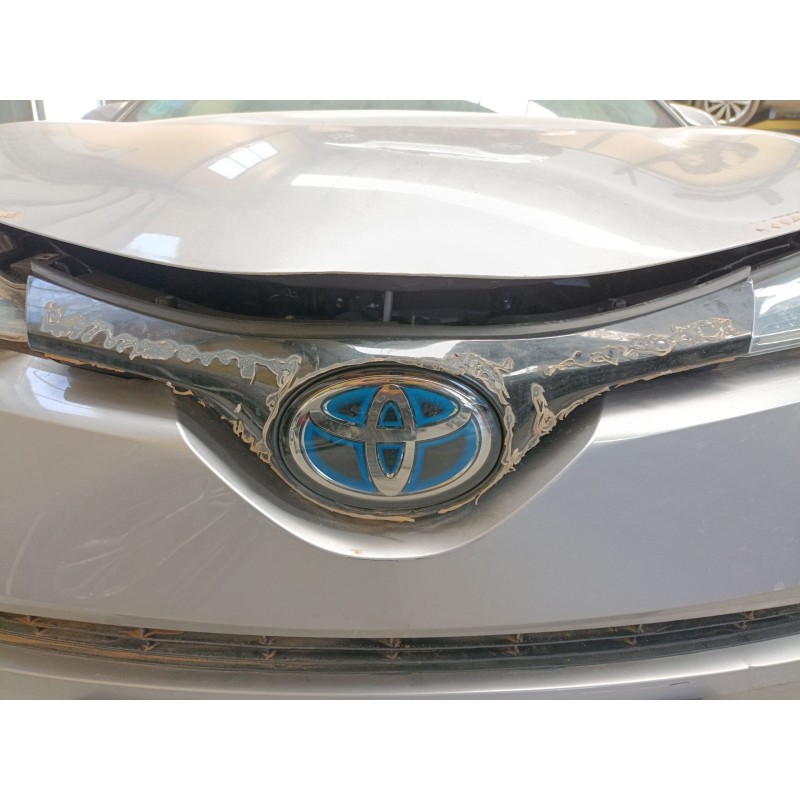 Recambio de rejilla delantera para toyota c-hr (_x1_) 1.8 hybrid (zyx10_, zyx11_) referencia OEM IAM   