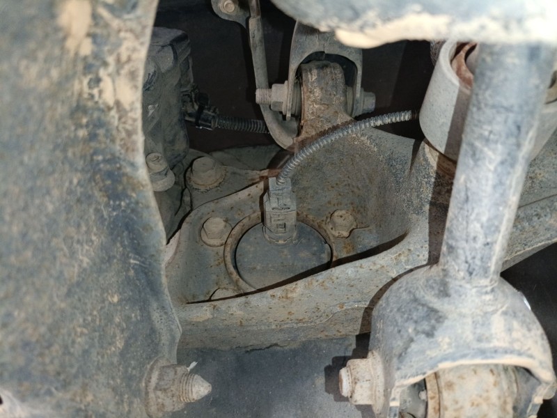 Recambio de mangueta trasera izquierda para toyota c-hr (_x1_) 1.8 hybrid (zyx10_, zyx11_) referencia OEM IAM   