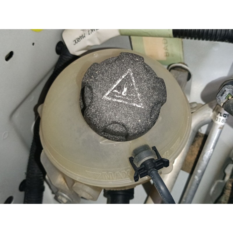 Recambio de deposito expansion para peugeot partner furgoneta/monovolumen 1.6 hdi / bluehdi 75 referencia OEM IAM   