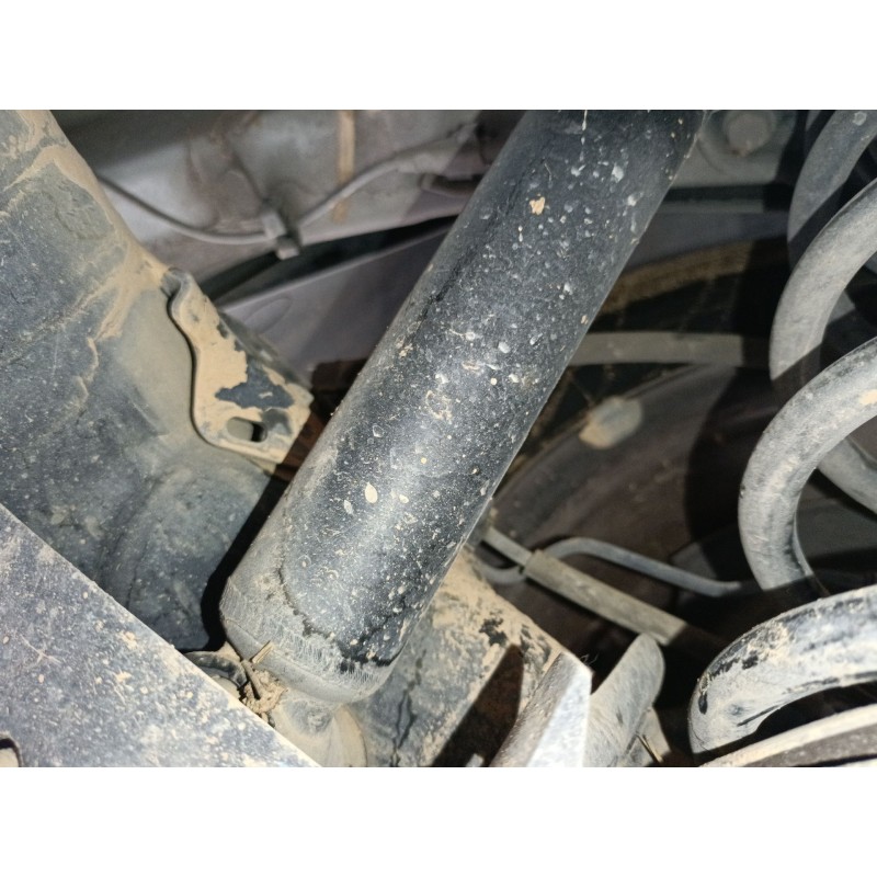 Recambio de amortiguador trasero derecho para peugeot partner furgoneta/monovolumen 1.6 hdi / bluehdi 75 referencia OEM IAM   
