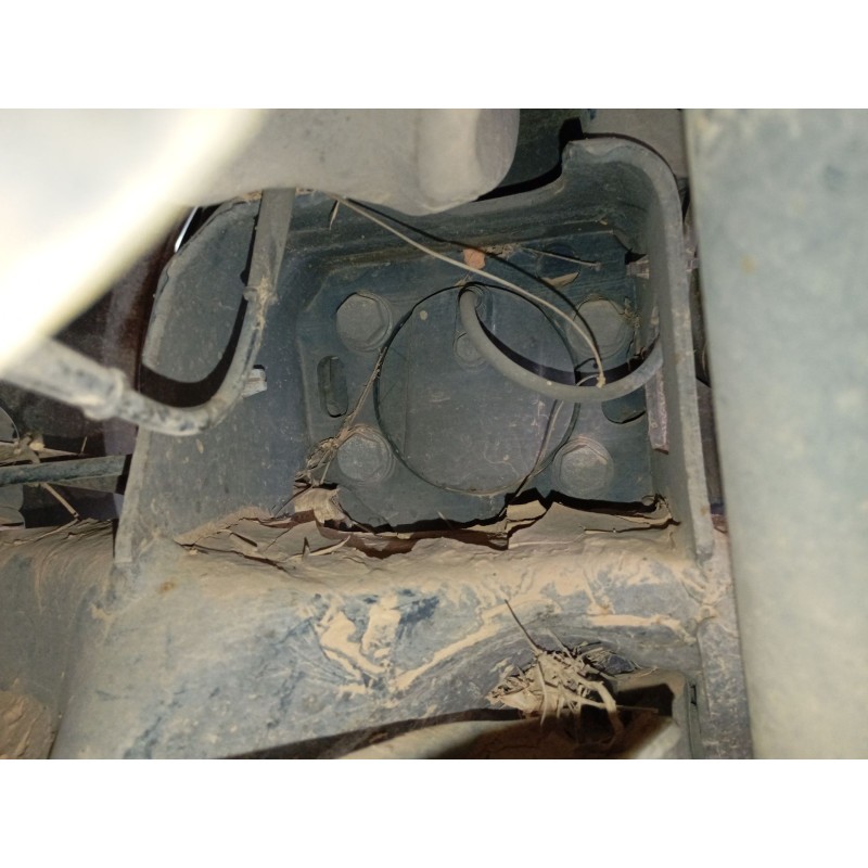 Recambio de mangueta trasera derecha para nissan qashqai i (j10, nj10) 1.6 dci referencia OEM IAM   