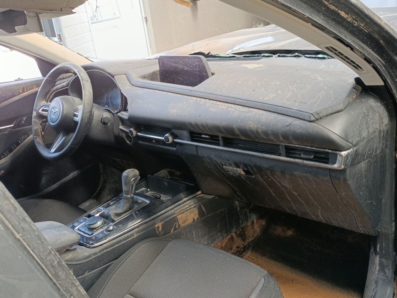 mazda cx-30 (dm) del año 2023