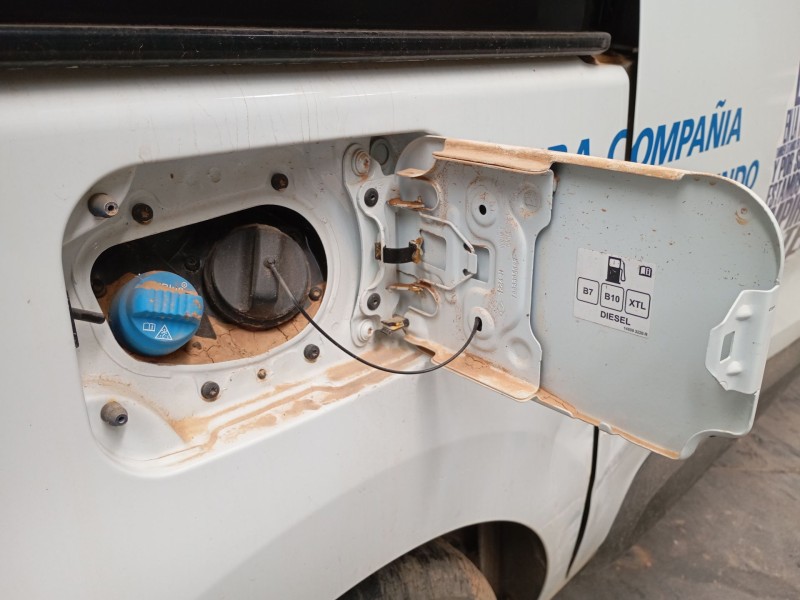 Recambio de tapa exterior combustible para renault express furgoneta/monovolumen 1.5 blue dci 75 (f6aa) referencia OEM IAM   