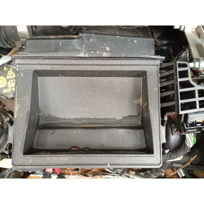 Recambio de filtro aire para renault express furgoneta/monovolumen 1.5 blue dci 75 (f6aa) referencia OEM IAM   