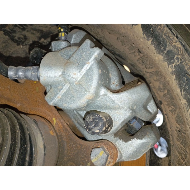 Recambio de pinza freno delantera izquierda para renault express furgoneta/monovolumen 1.5 blue dci 75 (f6aa) referencia OEM IAM