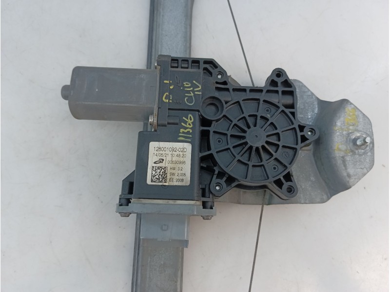 Recambio de elevalunas delantero izquierdo para renault clio iv societé referencia OEM IAM   E1-A1-28-2