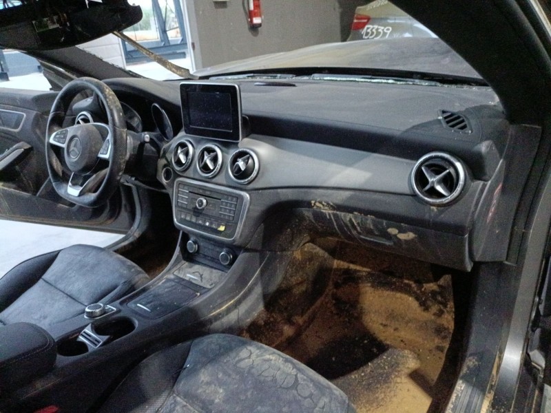 mercedes-benz cla coupé (c117) del año 2015