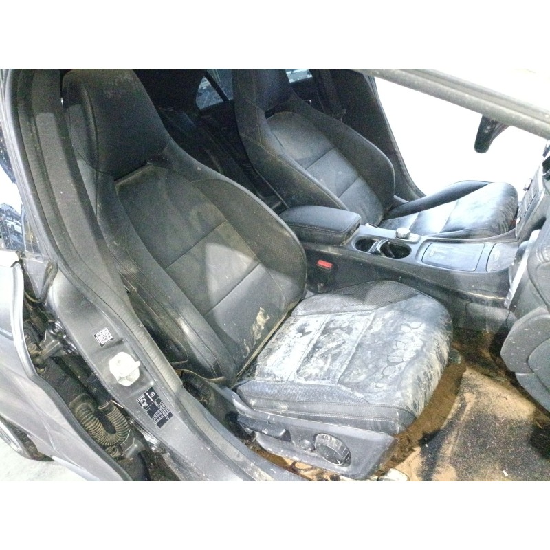 mercedes-benz cla coupé (c117) del año 2015