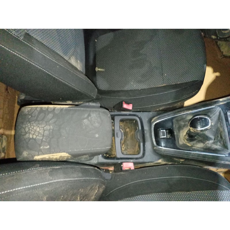 Recambio de consola central para opel grandland / grandland x (a18, p1uo) 1.2 (75) referencia OEM IAM   