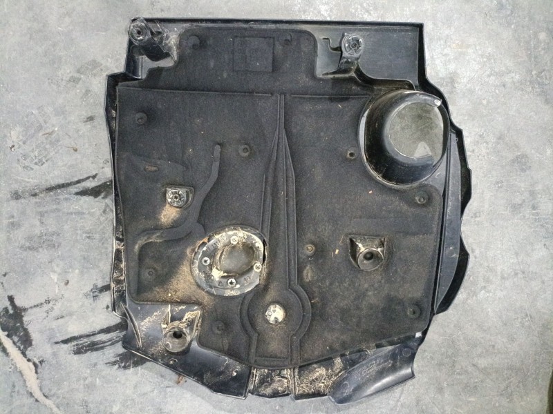 Recambio de tapa motor para mercedes-benz cla coupé (c117) cla 220 cdi / d (117.303) referencia OEM IAM   