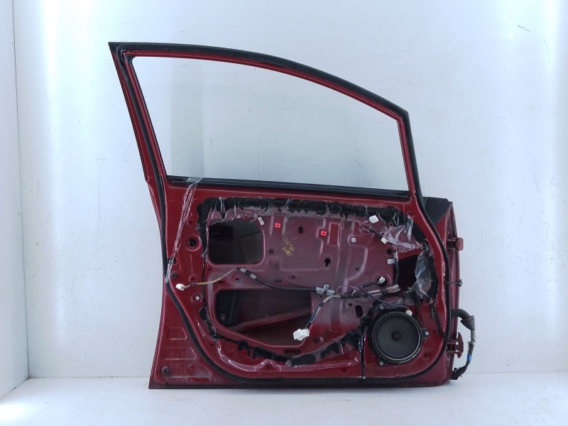Recambio de puerta delantera izquierda para toyota auris active referencia OEM IAM   