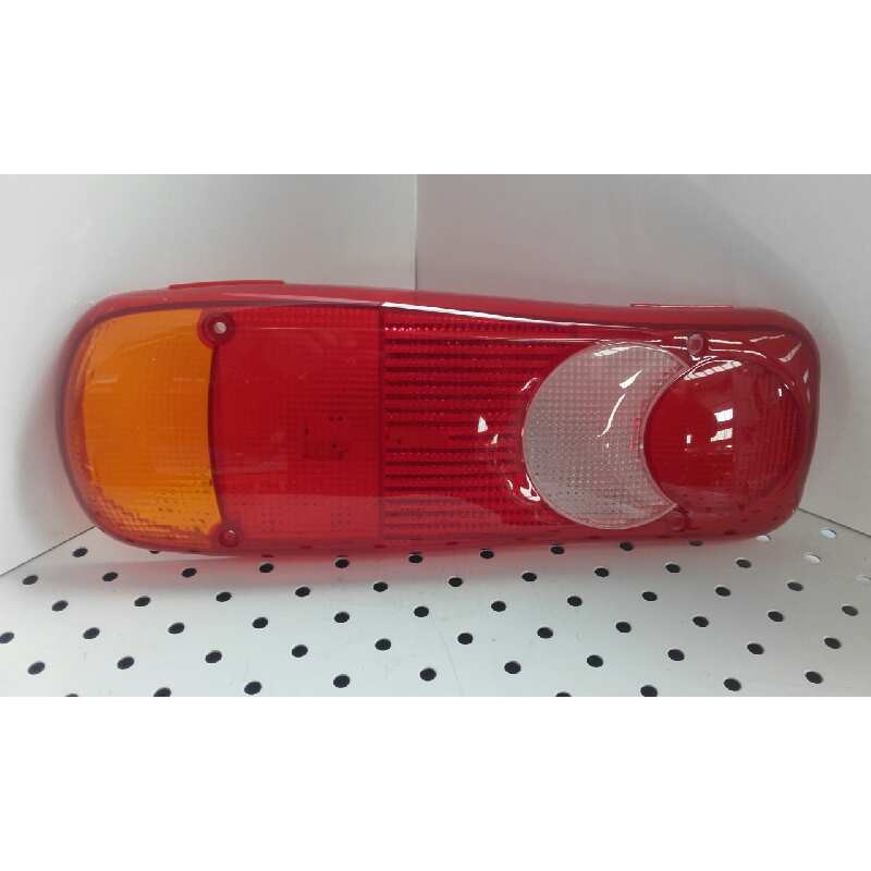 Recambio de piloto trasero ambos lados para nissan cabstar 01.04 referencia OEM IAM 108802752 NUEVO T2-2-A4-3