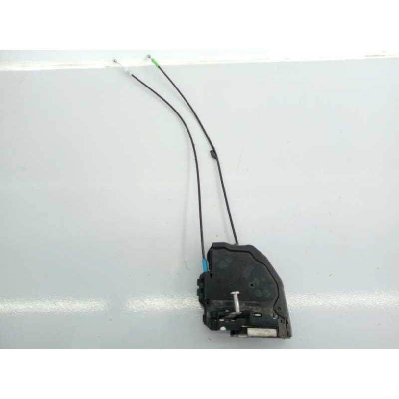 Recambio de cerradura puerta trasera izquierda para toyota auris hybrid advance referencia OEM IAM   