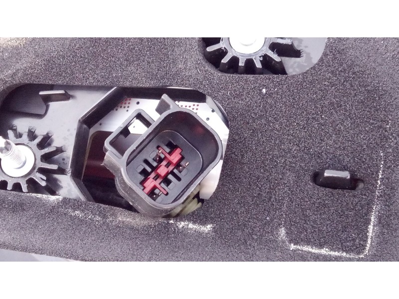 Recambio de piloto trasero ambos lados para land rover range rover velar referencia OEM IAM J8A213192BE  E1-B4-19-1