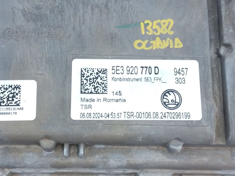 Recambio de cuadro instrumentos para skoda octavia iv combi (nx5, pv5) 2.0 tdi referencia OEM IAM 5E3920770D  