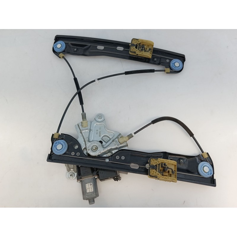 Recambio de elevalunas delantero izquierdo para opel insignia berlina cosmo referencia OEM IAM 1330456LH  