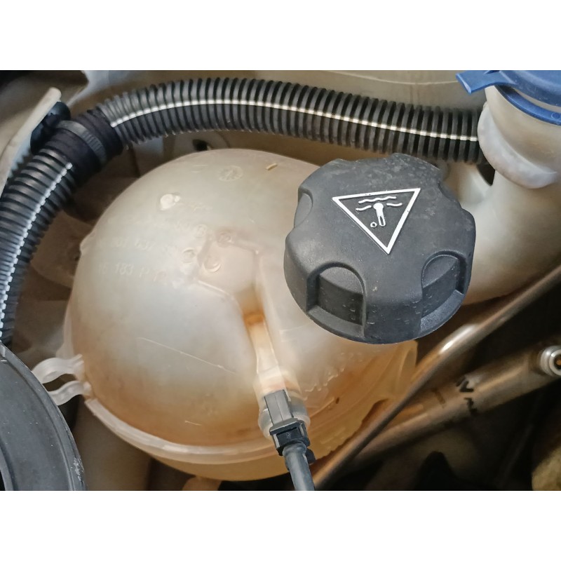 Recambio de deposito expansion para citroën c3 ii (sc_) 1.4 hdi 70 (sc8hzc, sc8hr0, sc8hp4) referencia OEM IAM   