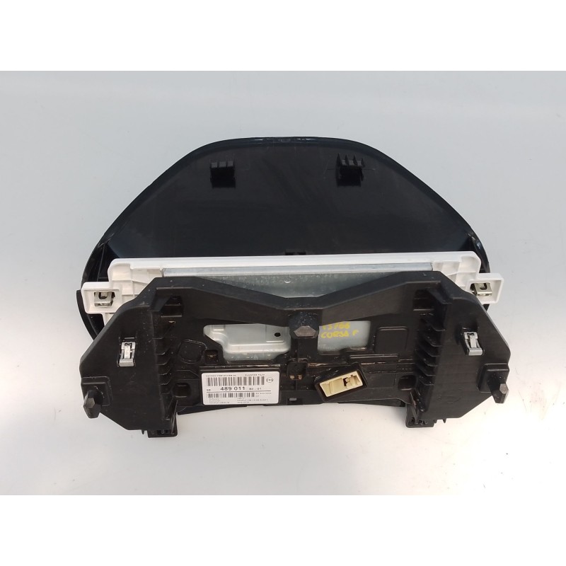 Recambio de cuadro instrumentos para opel corsa f (p2jo) 1.2 (68) referencia OEM IAM 9848901180  