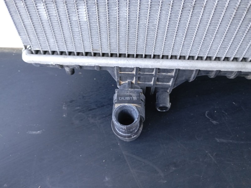 Recambio de radiador agua para land rover range rover velar referencia OEM IAM HK838005DB  P2-A6-13