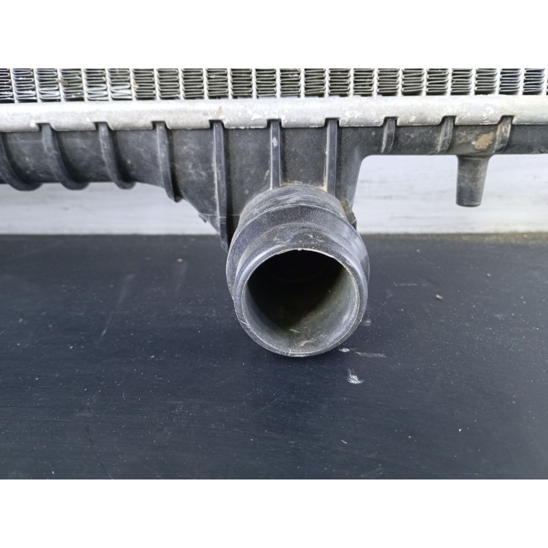 Recambio de radiador agua para land rover range rover velar referencia OEM IAM HK838005DB  P2-A6-13