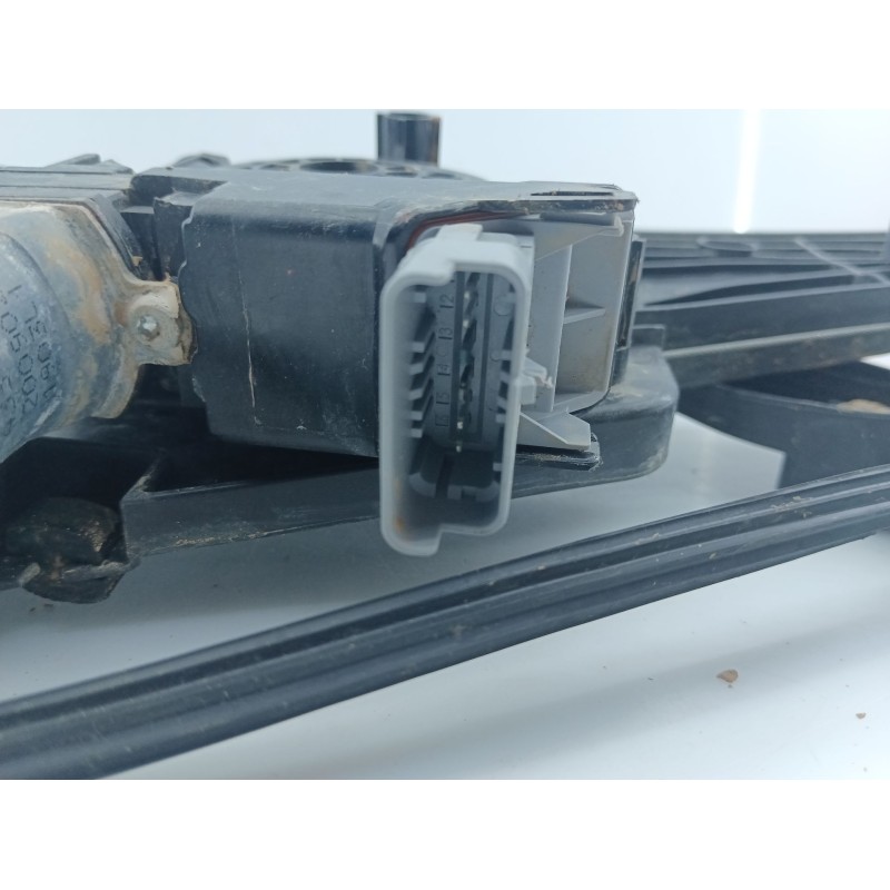 Recambio de elevalunas delantero izquierdo para peugeot 208 ii (ub_, up_, uw_, uj_) 1.2 puretech 100 referencia OEM IAM   