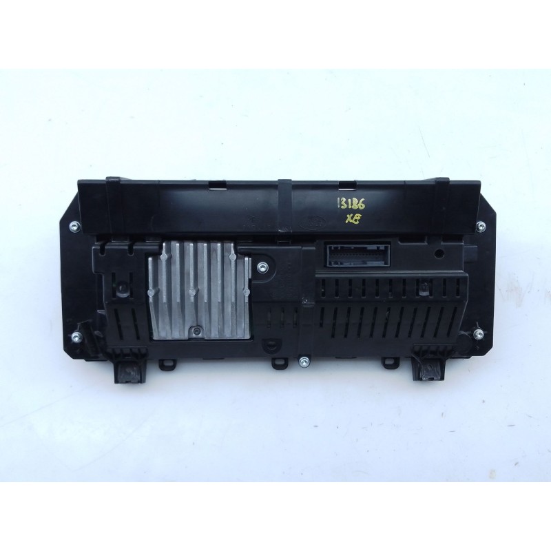 Recambio de cuadro instrumentos para jaguar xe (x760) 2.0 d referencia OEM IAM HX7310849JD  