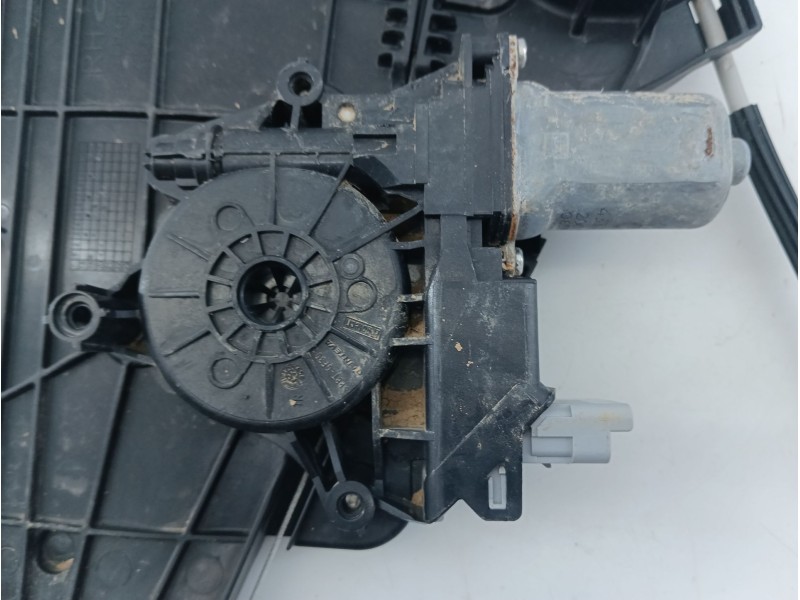 Recambio de elevalunas delantero derecho para peugeot 208 ii (ub_, up_, uw_, uj_) 1.2 puretech 100 referencia OEM IAM   