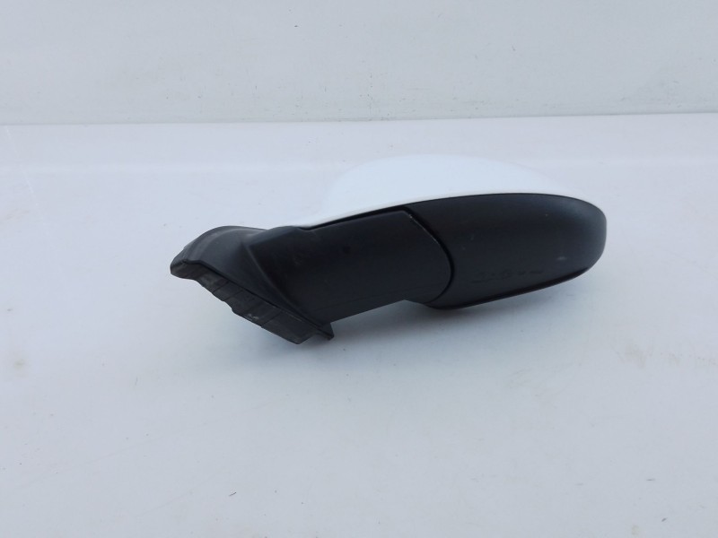 Recambio de retrovisor izquierdo electrico para opel insignia berlina cosmo referencia OEM IAM   