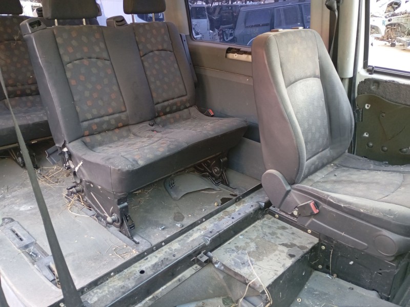 mercedes-benz vito autobús (w639) del año 2003