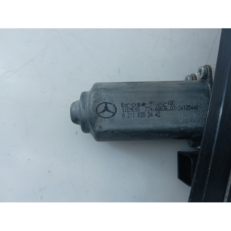 Recambio de elevalunas trasero derecho para mercedes-benz clase e (w211) berlina e 220 cdi (211.006) referencia OEM IAM A2118202