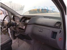 Recambio de salpicadero para mercedes-benz vito autobús (w639) 109 cdi (639.701) referencia OEM IAM   