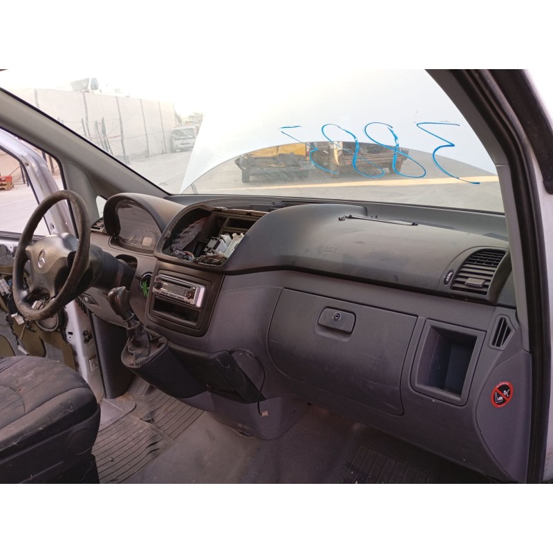 Recambio de salpicadero para mercedes-benz vito autobús (w639) 109 cdi (639.701) referencia OEM IAM   