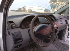 Recambio de salpicadero para mercedes-benz vito autobús (w639) 109 cdi (639.701) referencia OEM IAM    2