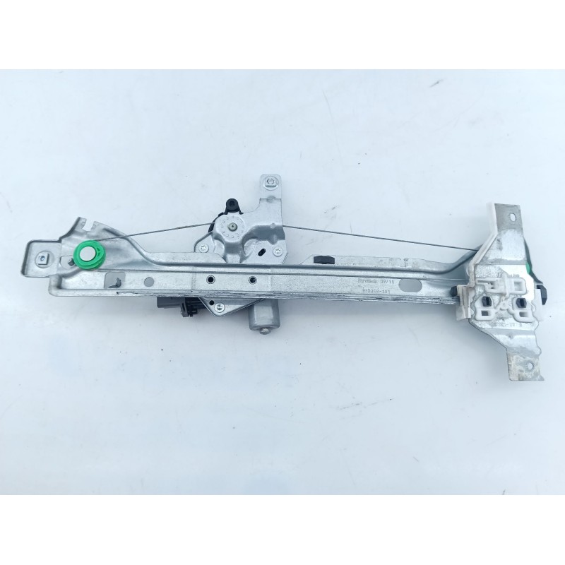 Recambio de elevalunas trasero izquierdo para peugeot 3008 active referencia OEM IAM 9682808780  