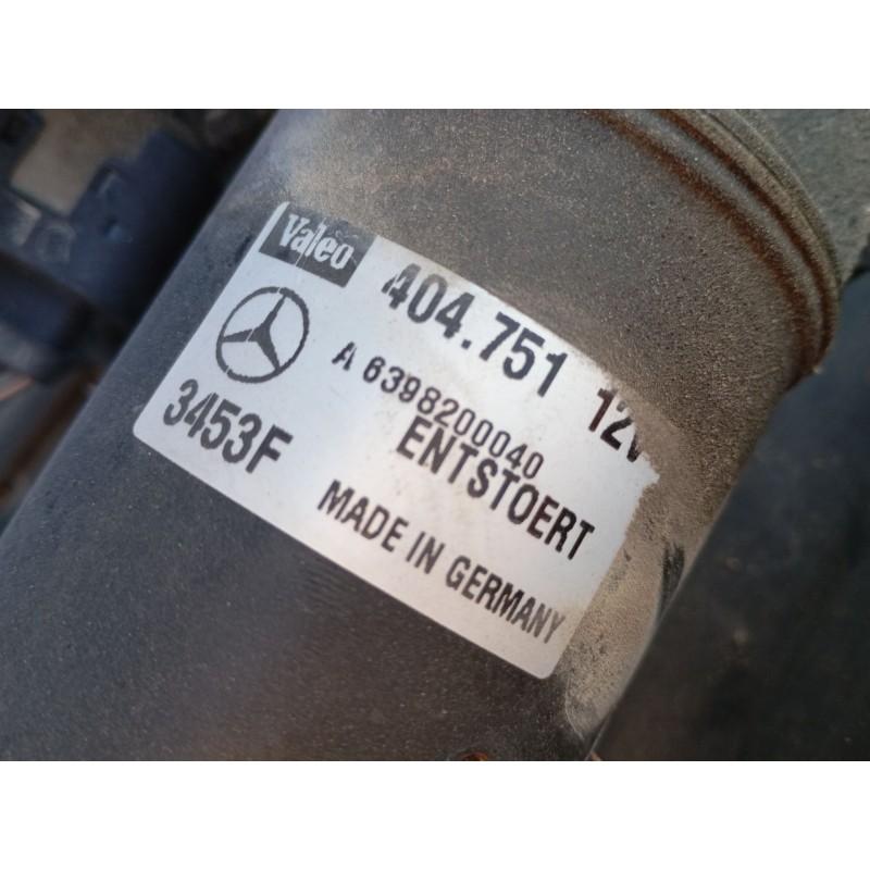 Recambio de motor limpia delantero para mercedes-benz vito autobús (w639) 109 cdi (639.701) referencia OEM IAM A6398200040  