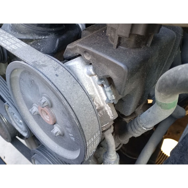 Recambio de bomba direccion para mercedes-benz vito autobús (w639) 109 cdi (639.701) referencia OEM IAM   