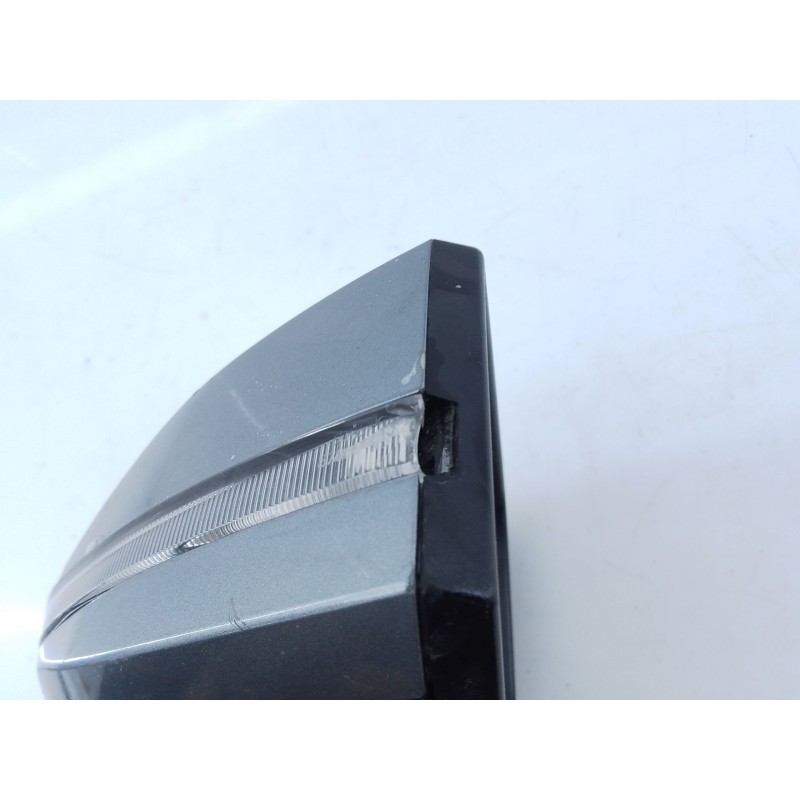 Recambio de retrovisor izquierdo electrico para kia sportage 1.6 crdi mhev mhev m63a18 referencia OEM IAM   