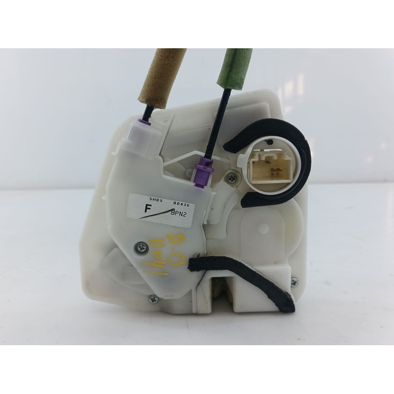 Recambio de cerradura puerta delantera derecha para mazda 3 lim. () evolution referencia OEM IAM   