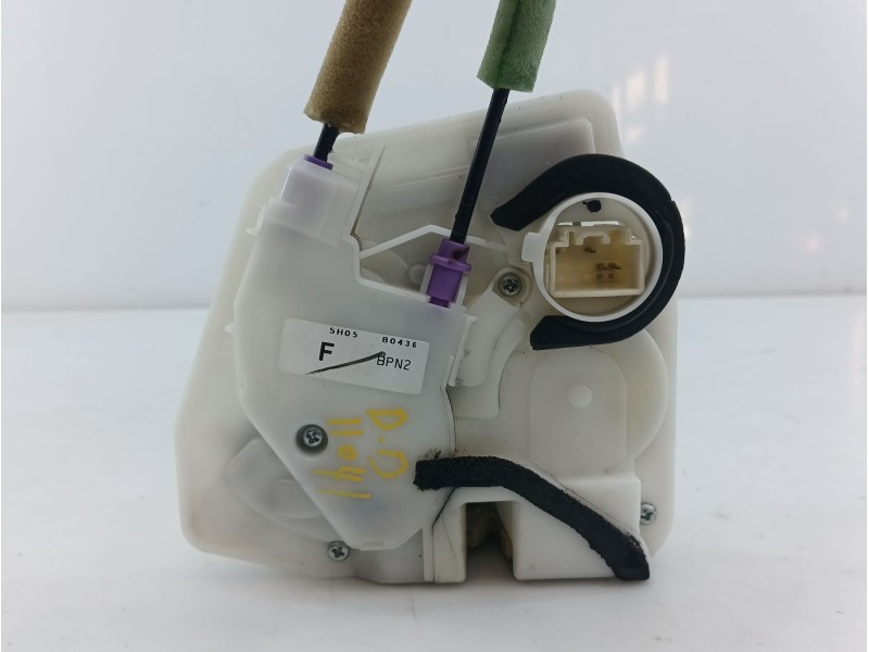 Recambio de cerradura puerta delantera derecha para mazda 3 lim. () evolution referencia OEM IAM   