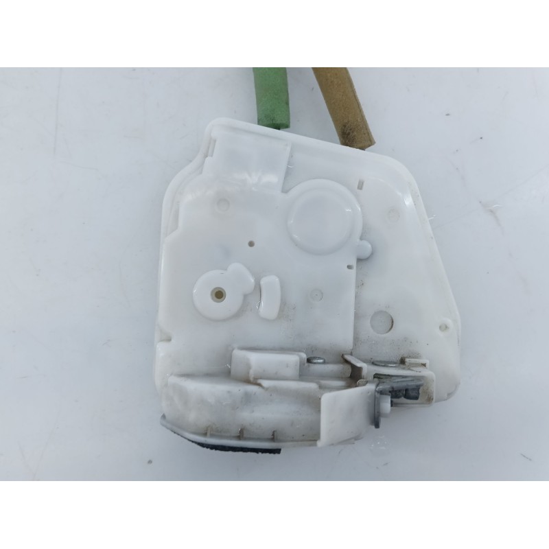 Recambio de cerradura puerta delantera derecha para mazda 3 lim. () evolution referencia OEM IAM   