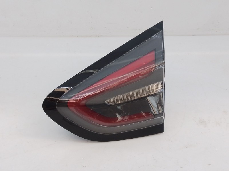 Recambio de piloto trasero derecho porton para ford puma (j2k, cf7) 1.0 ecoboost mhev referencia OEM IAM   