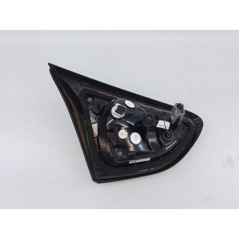 Recambio de piloto trasero derecho porton para ford puma (j2k, cf7) 1.0 ecoboost mhev referencia OEM IAM   