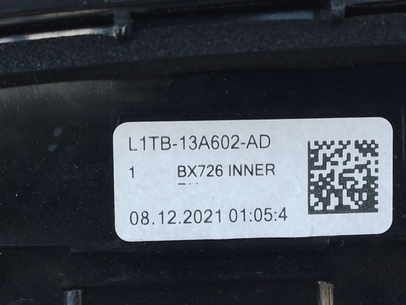 Recambio de piloto trasero derecho porton para ford puma (j2k, cf7) 1.0 ecoboost mhev referencia OEM IAM   