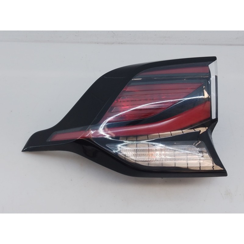 Recambio de piloto trasero izquierdo para kia sportage 1.6 crdi mhev mhev m63a18 referencia OEM IAM   