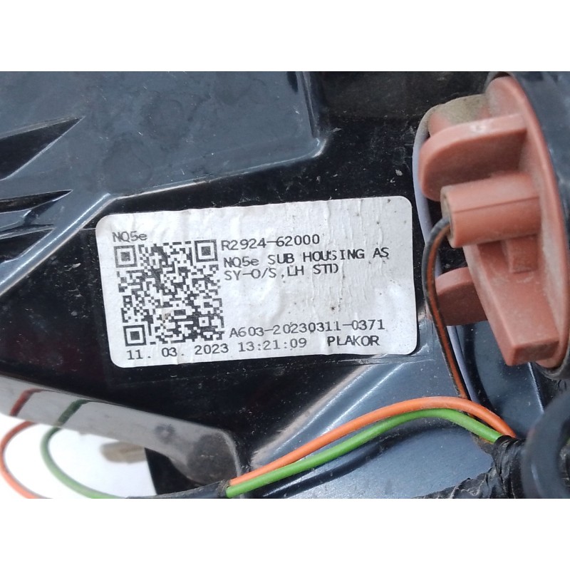 Recambio de piloto trasero izquierdo para kia sportage 1.6 crdi mhev mhev m63a18 referencia OEM IAM   